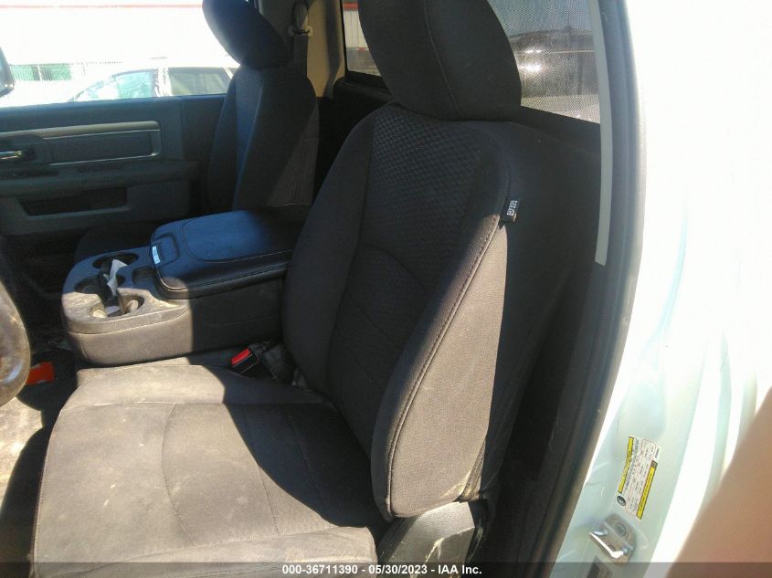 2019 RAM 1500 CLASSIC TRADESMAN - 3C6JR6DT1KG560861
