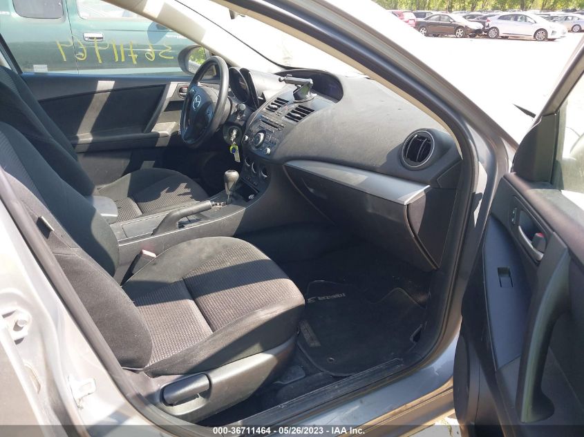 2013 MAZDA MAZDA3 I SPORT - JM1BL1U7XD1755220