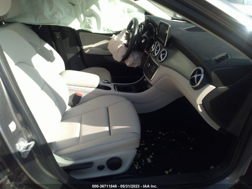 2016 MERCEDES-BENZ GLA GLA 250 - WDCTG4GB9GJ239357