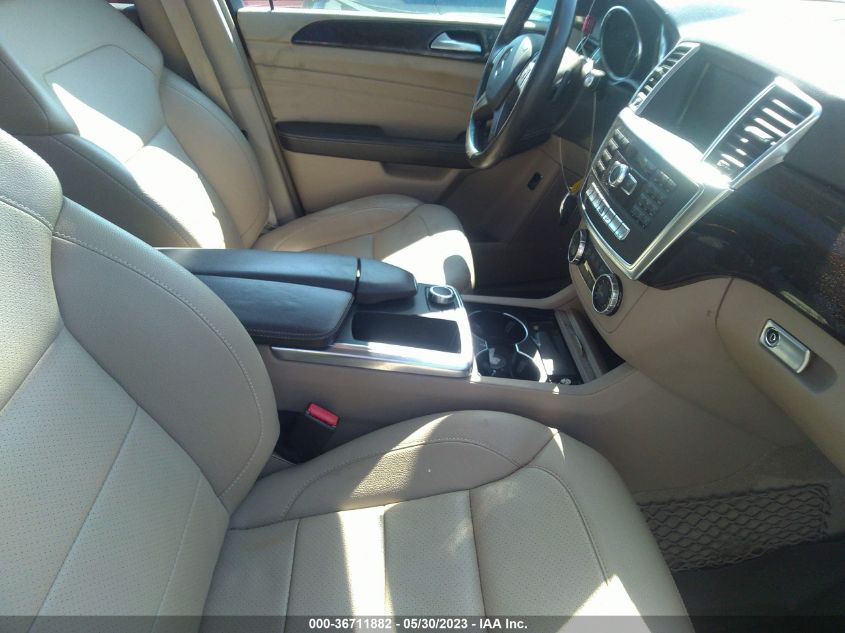 2015 MERCEDES-BENZ M-CLASS ML 350 - 4JGDA5HB8FA457333