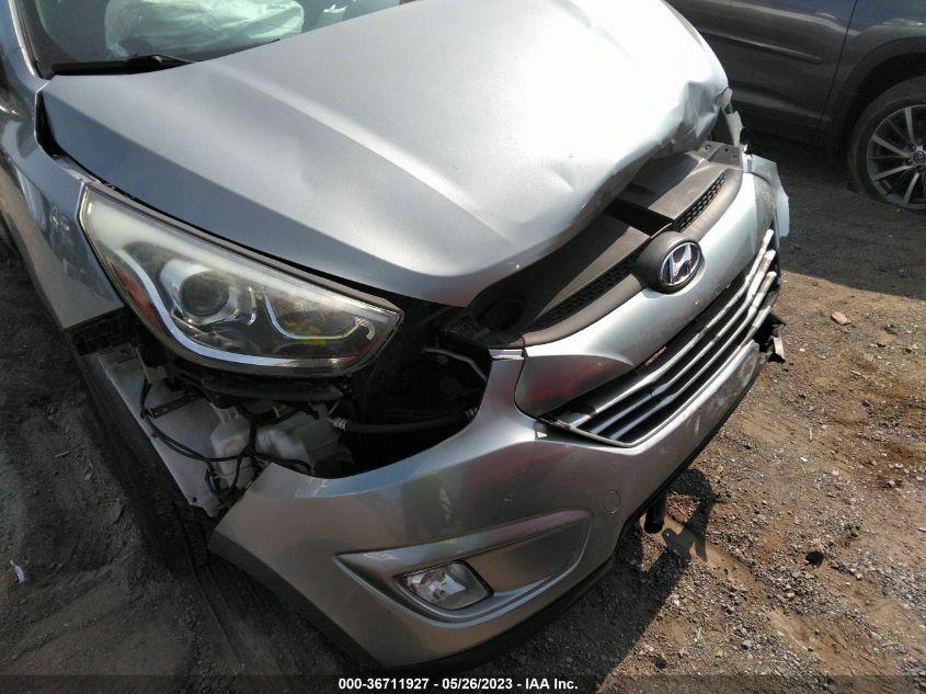 2015 HYUNDAI TUCSON SE - KM8JU3AG5FU080348