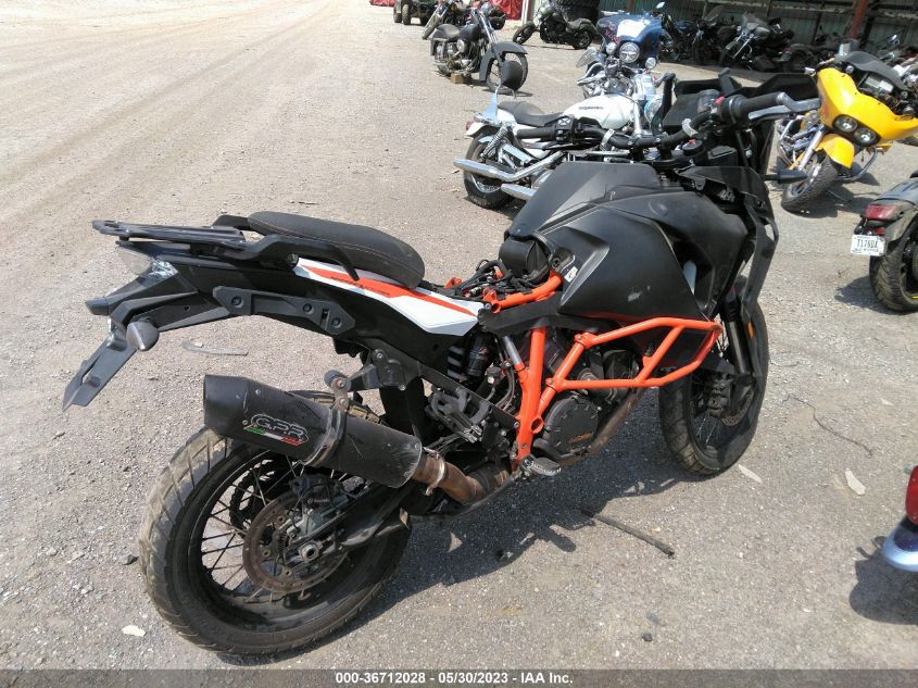 2018 KTM 1290 SUPER ADVENTURE R VBKV59405JM988195