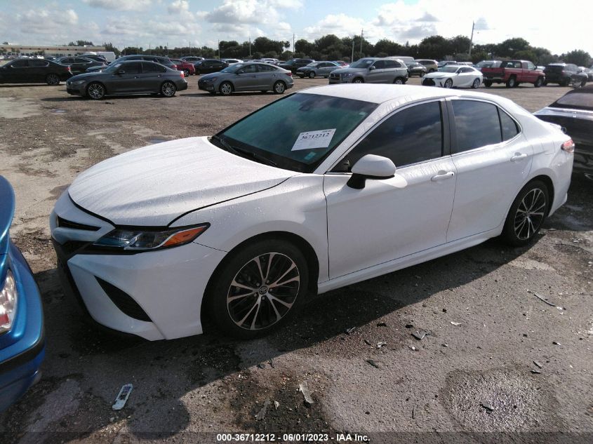 2018 TOYOTA CAMRY LE/SE/XLE/L - 4T1B11HK1JU580611