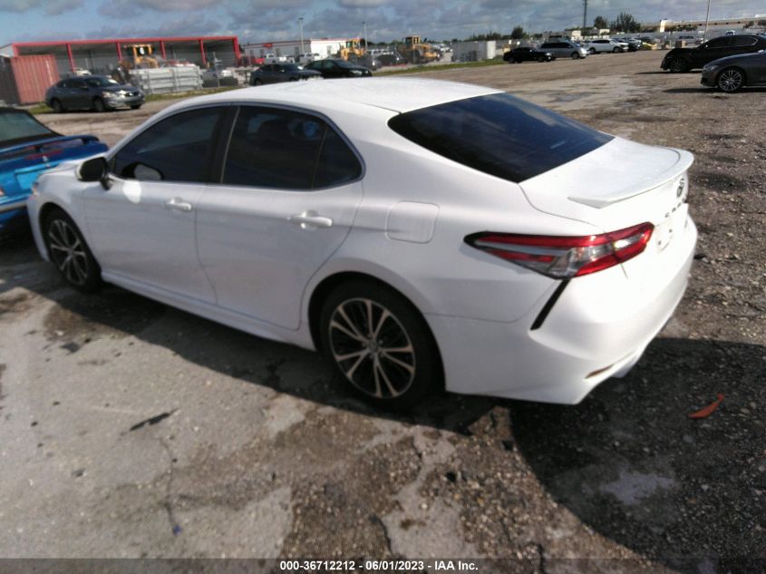 2018 TOYOTA CAMRY LE/SE/XLE/L - 4T1B11HK1JU580611