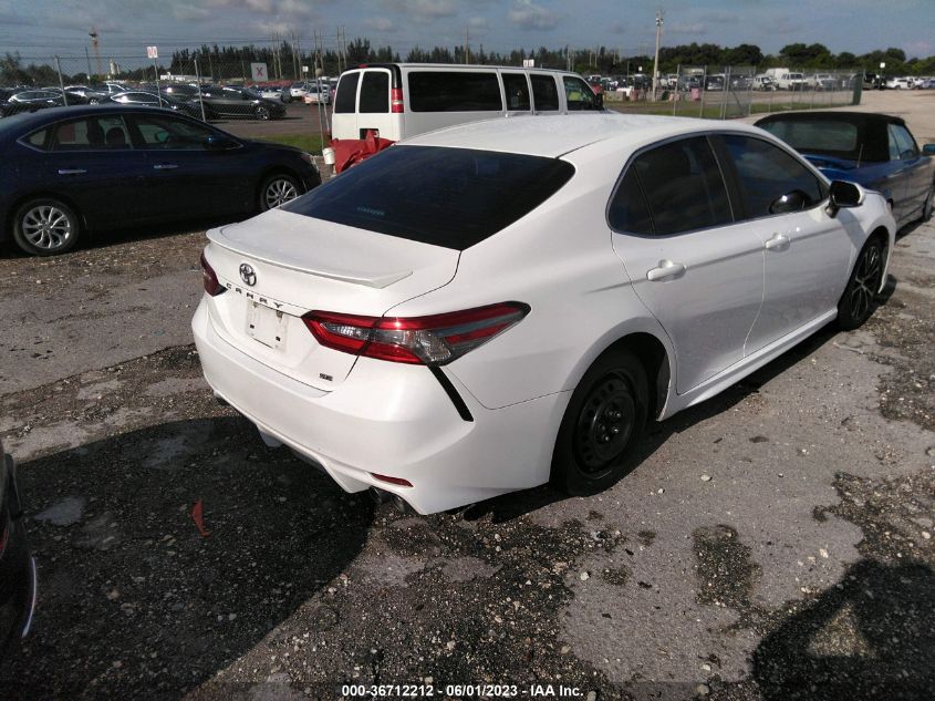 2018 TOYOTA CAMRY LE/SE/XLE/L - 4T1B11HK1JU580611