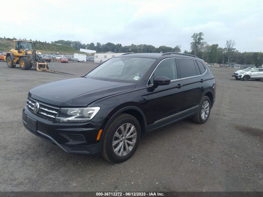 2018 VOLKSWAGEN TIGUAN SEL/SE - 3VV2B7AX6JM075244