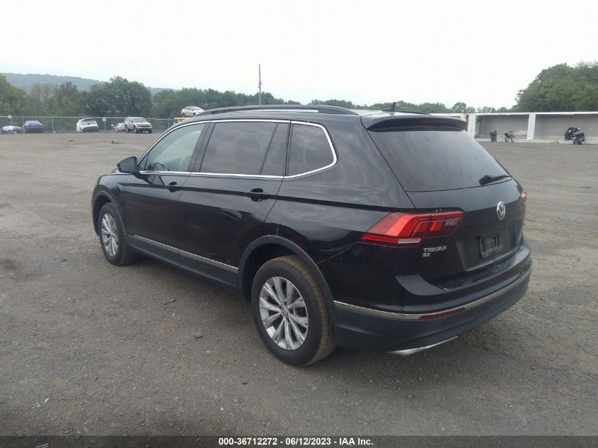 2018 VOLKSWAGEN TIGUAN SEL/SE - 3VV2B7AX6JM075244