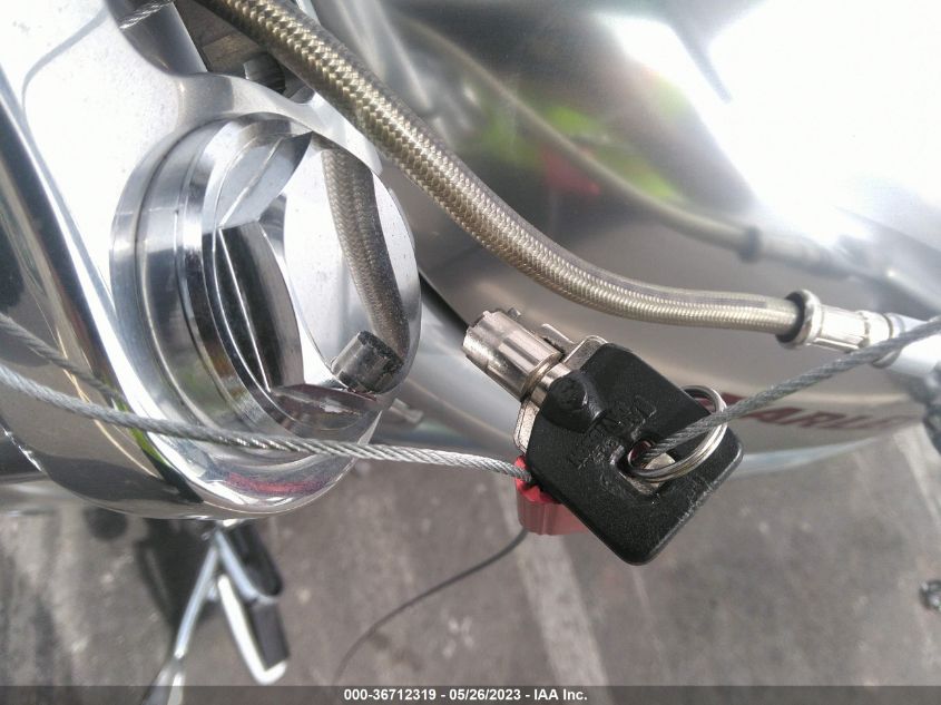 2006 HARLEY-DAVIDSON VRSCA - 1HD1HAZ166K812736