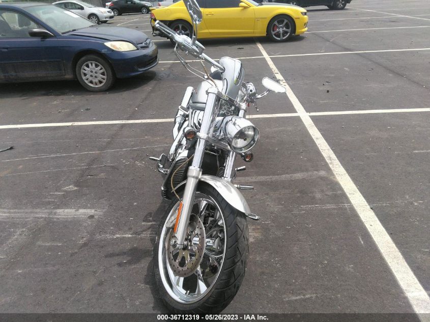 2006 HARLEY-DAVIDSON VRSCA - 1HD1HAZ166K812736