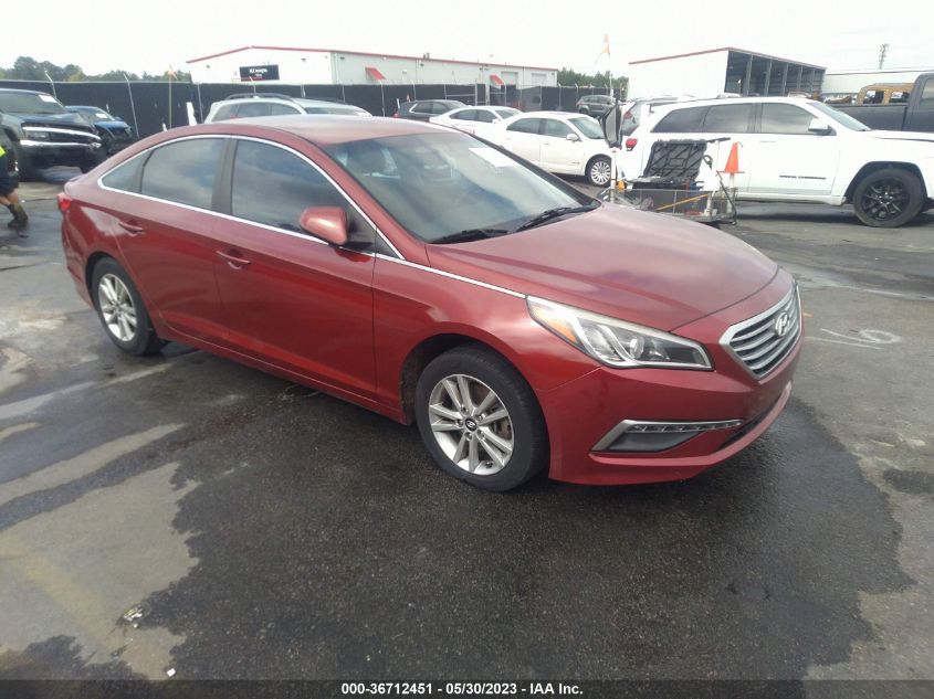 2015 HYUNDAI SONATA 2.4L SE - 5NPE24AF8FH154137