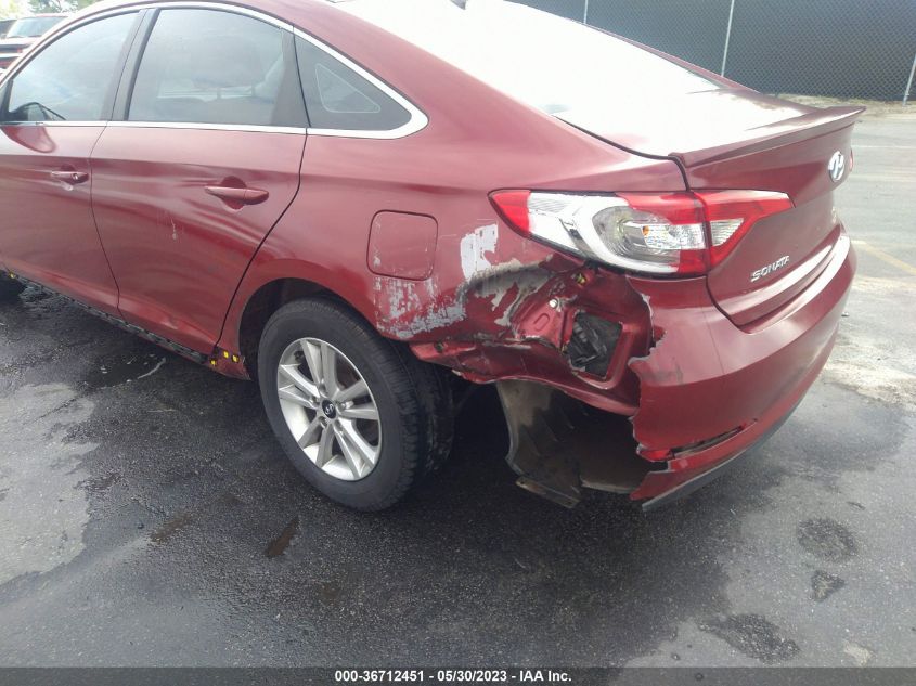 2015 HYUNDAI SONATA 2.4L SE - 5NPE24AF8FH154137