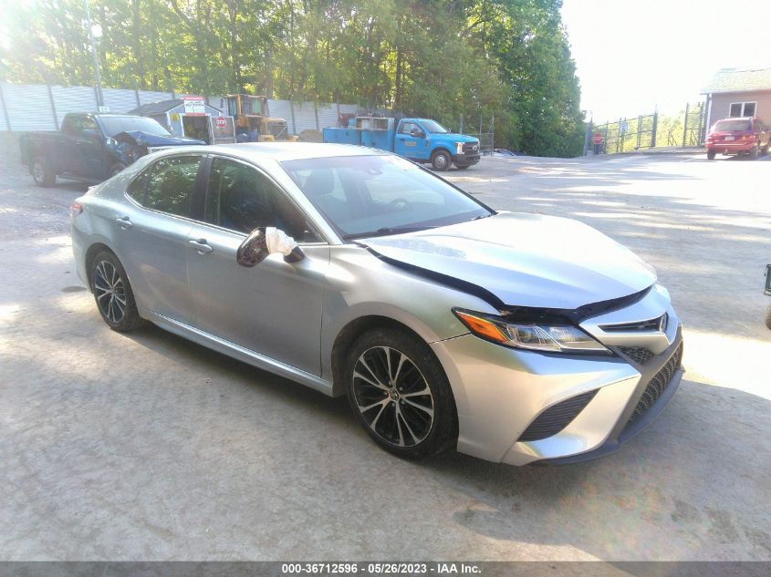 2018 TOYOTA CAMRY LE/SE/XLE/L - JTNB11HK8J3030408