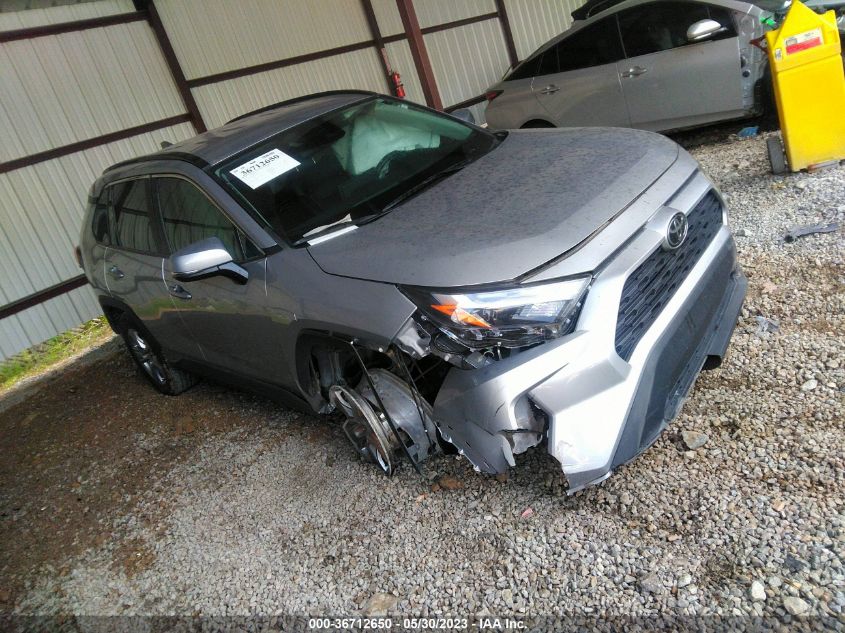 2022 TOYOTA RAV4 XLE - 2T3W1RFV4NC175788