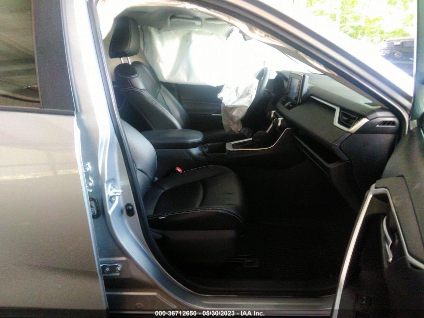 2022 TOYOTA RAV4 XLE - 2T3W1RFV4NC175788