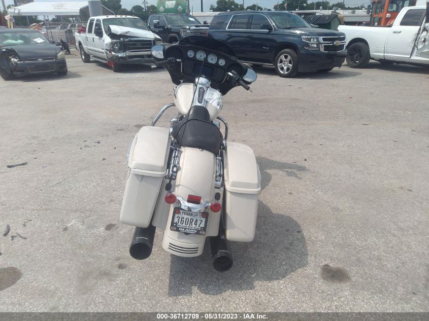 2022 HARLEY-DAVIDSON FLHX - 1HD1KBC10NB657826