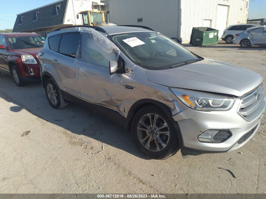 2017 FORD ESCAPE SE - 1FMCU0GD3HUB40618