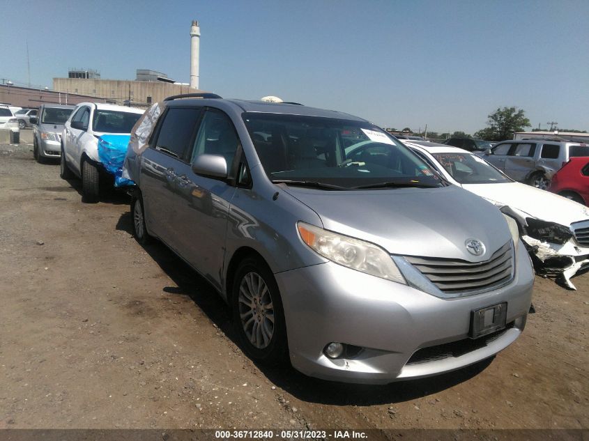 2013 TOYOTA SIENNA XLE AAS/XLE/LTD - 5TDYK3DC6DS355700