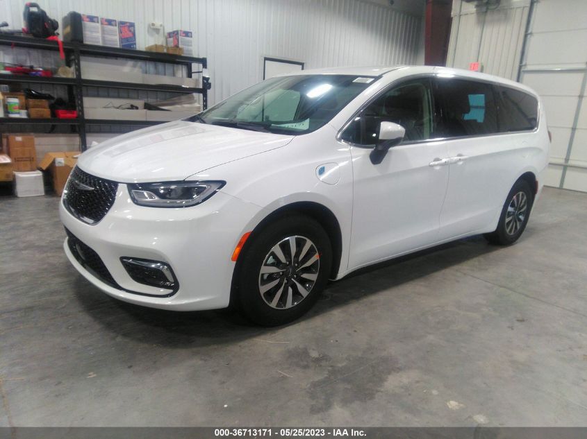 2023 CHRYSLER PACIFICA HYBRID TOURING L - 2C4RC1L72PR555903