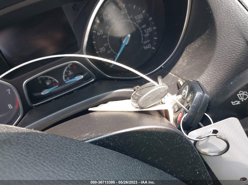 VIN 1FADP3E2XHL284021 2017 FORD FOCUS S