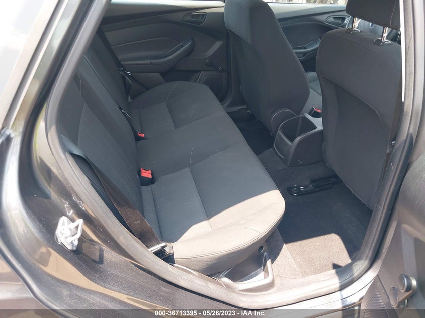 VIN 1FADP3E2XHL284021 2017 FORD FOCUS S
