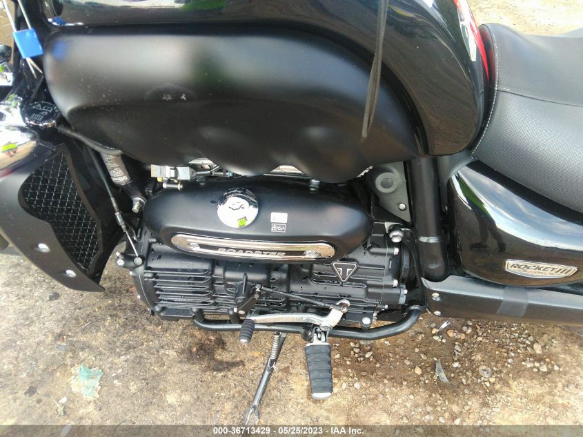 2018 TRIUMPH MOTORCYCLE ROCKET III ROADSTER - SMTC02L48JJ855355