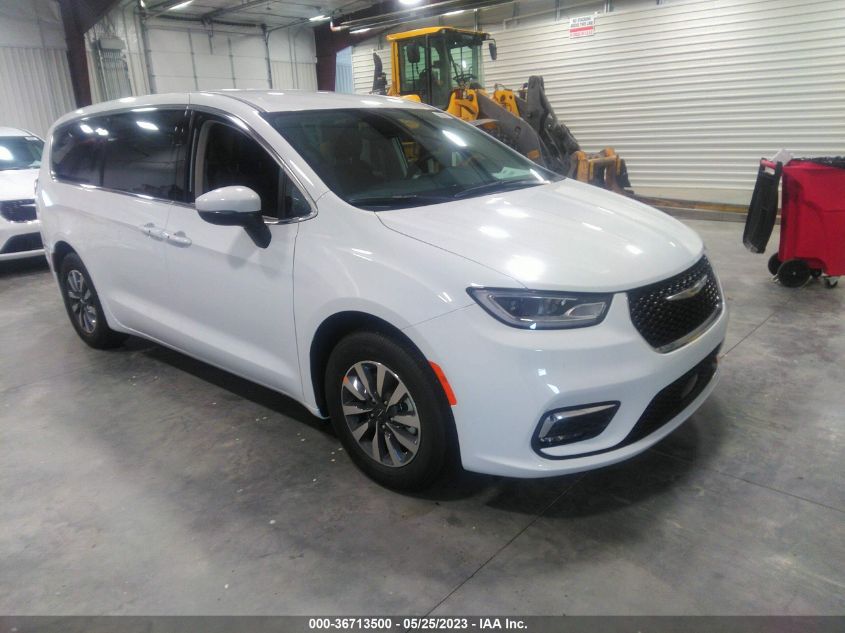 2023 CHRYSLER PACIFICA HYBRID TOURING L - 2C4RC1L72PR555902