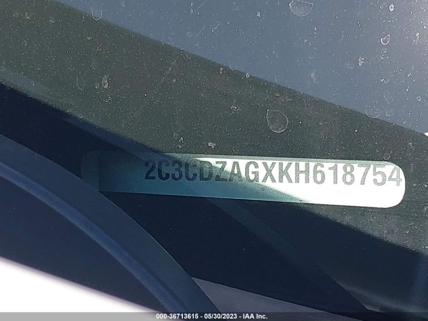 2019 DODGE CHALLENGER SXT - 2C3CDZAGXKH618754