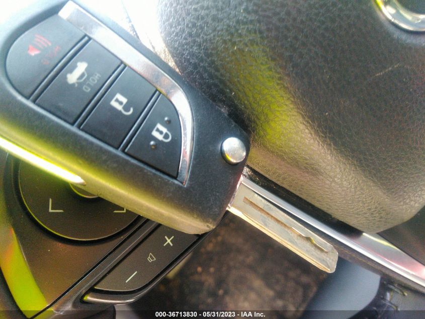 2019 TOYOTA CAMRY LE/SE/XLE/L - 4T1B11HK0KU845312