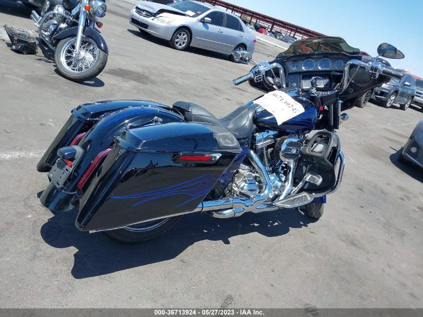 2016 HARLEY-DAVIDSON FLHXSE CVO STREET GLIDE 1HD1PXN11GB959110