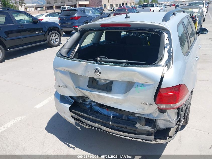 2014 VOLKSWAGEN JETTA SPORTWAGEN S - 3VWPP7AJ7EM602292