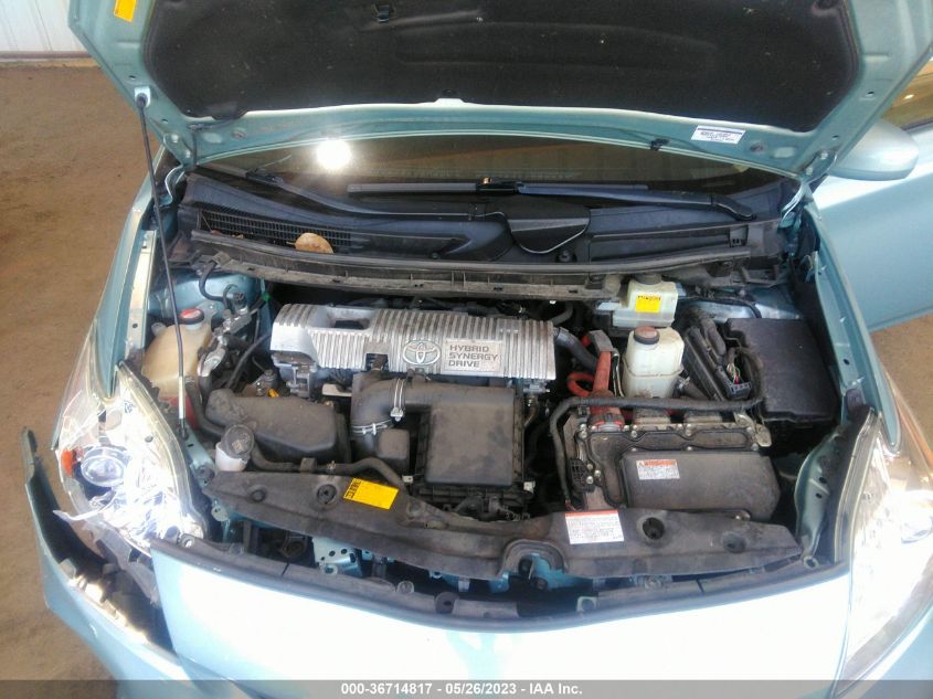 2015 TOYOTA PRIUS FOUR - JTDKN3DU0F1914163