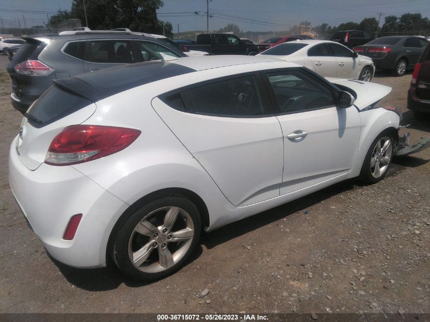 2015 HYUNDAI VELOSTER - KMHTC6AD4FU232722