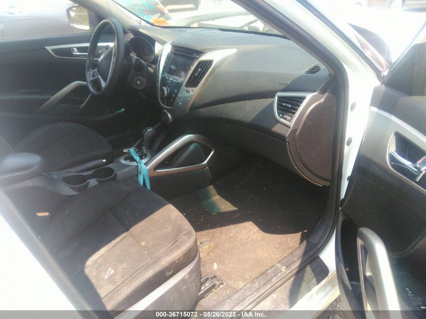 2015 HYUNDAI VELOSTER - KMHTC6AD4FU232722
