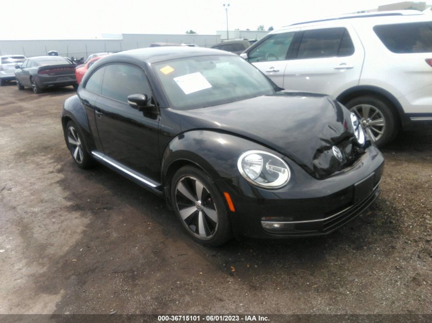 2013 VOLKSWAGEN BEETLE COUPE 2.0T TURBO - 3VWVA7AT2DM666636
