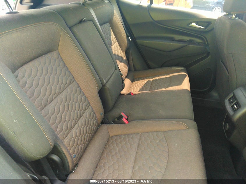 VIN 2GNAXKEX8J6226594 2018 CHEVROLET EQUINOX LT