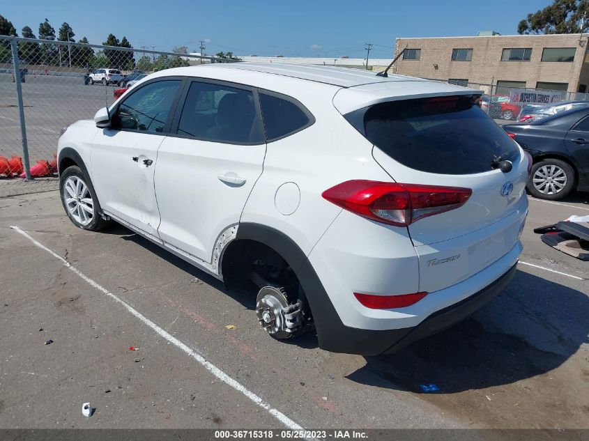 VIN KM8J2CA45JU799751 2018 HYUNDAI TUCSON SE