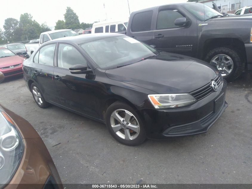 2014 VOLKSWAGEN JETTA SEDAN SE - 3VWD07AJ0EM376734