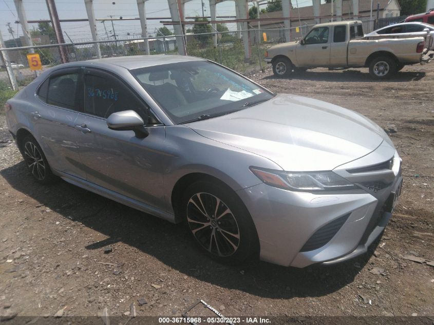 2018 TOYOTA CAMRY LE/SE/XLE/L - JTNB11HK7J3044347