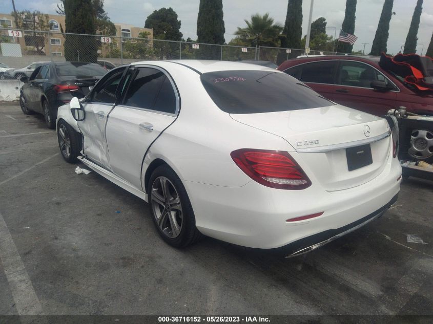 2020 MERCEDES-BENZ E-CLASS E 350 - W1KZF8DB7LA807457