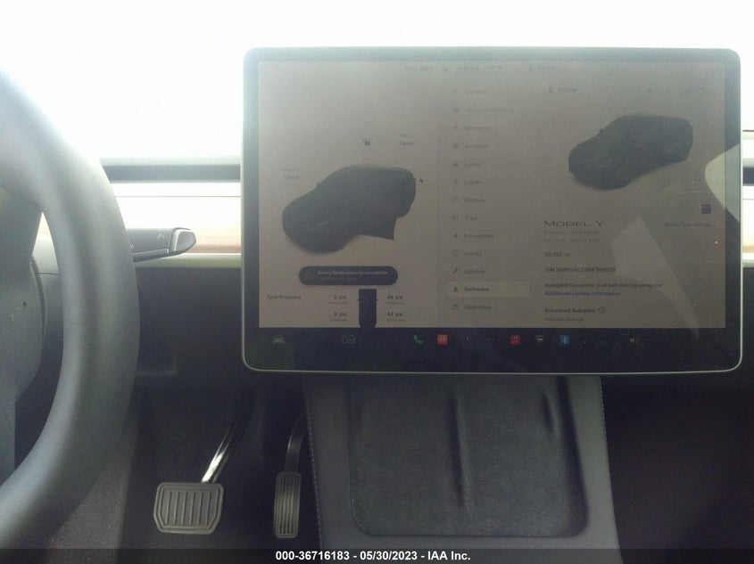 VIN 7SAYGAEE3NF569025 2022 TESLA MODEL Y LONG RANGE