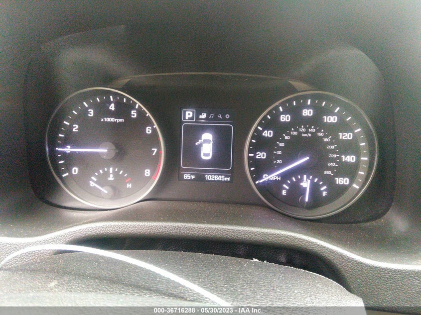 VIN 5NPD84LF1JH220480 2018 HYUNDAI ELANTRA SEL
