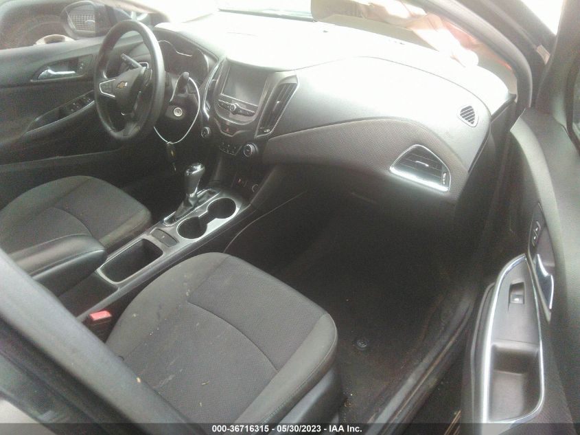 2017 CHEVROLET CRUZE LT - 1G1BE5SM8H7159271