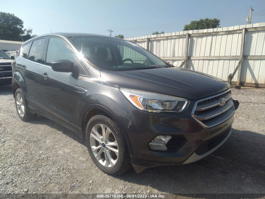 2017 FORD ESCAPE SE - 1FMCU0GD7HUC47364