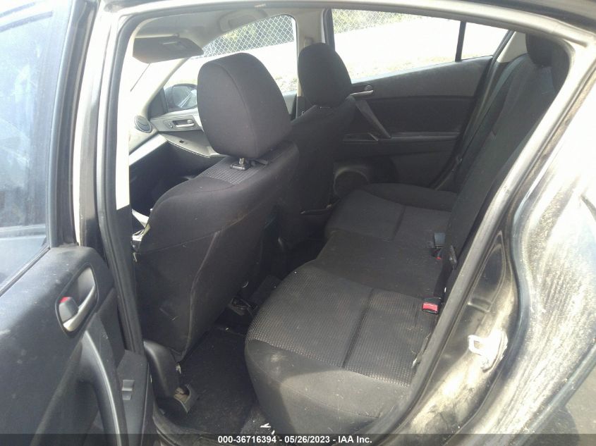 2013 MAZDA MAZDA3 I SPORT - JM1BL1U76D1703521
