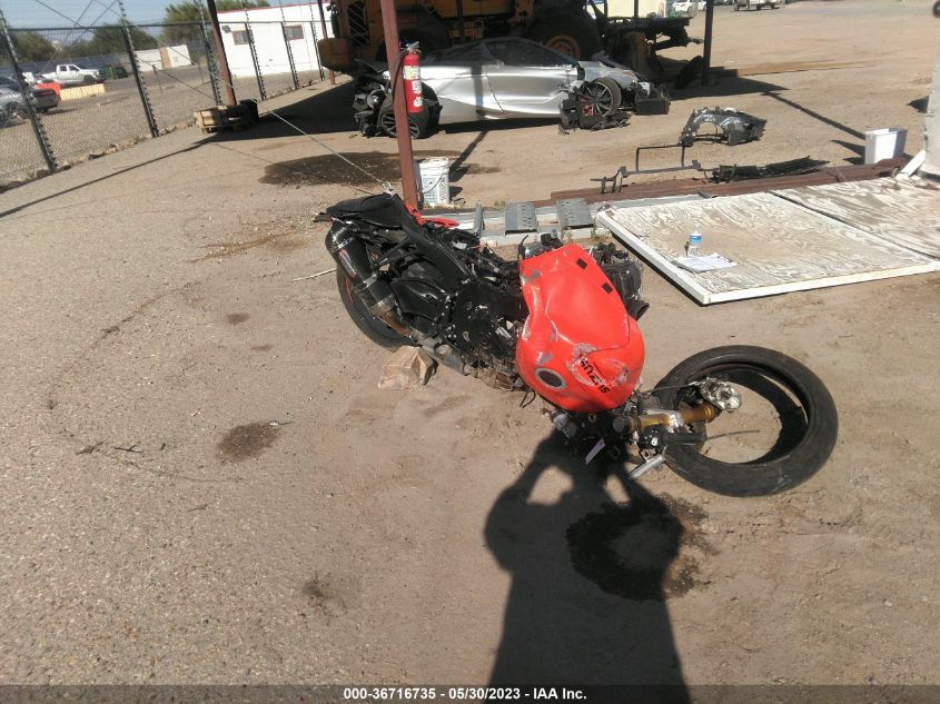 2022 SUZUKI GSX-R750 - JS1GR7MA9N7100753