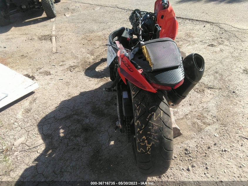 VIN JS1GR7MA9N7100753 2022 SUZUKI GSX-R750