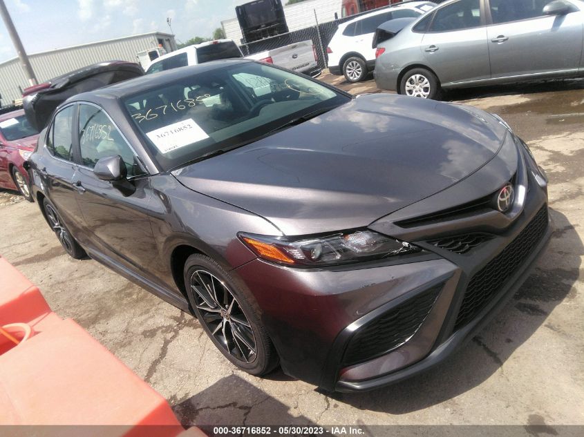 2021 TOYOTA CAMRY SE - 4T1T11AK1MU493648