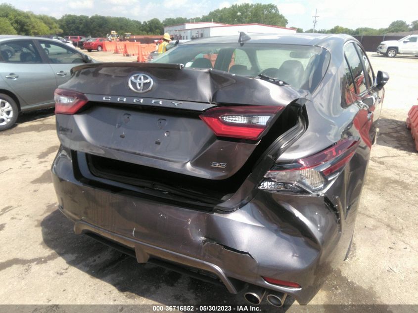 2021 TOYOTA CAMRY SE - 4T1T11AK1MU493648