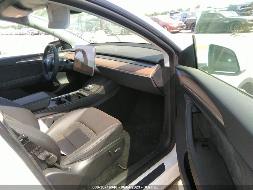 VIN 7SAYGAEEXPF750626 2023 TESLA MODEL Y LONG RANGE