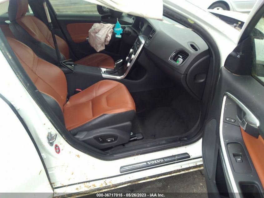 2015 VOLVO S60 T5 DRIVE-E PREMIER - YV126MFK0F2364532